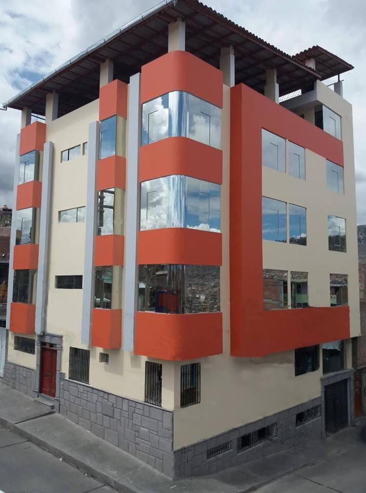 Hostal Capac Аякучо Екстериор снимка